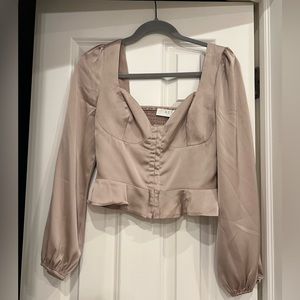 Revolve ASTR The Label Hook & Eye Front Peplum Top